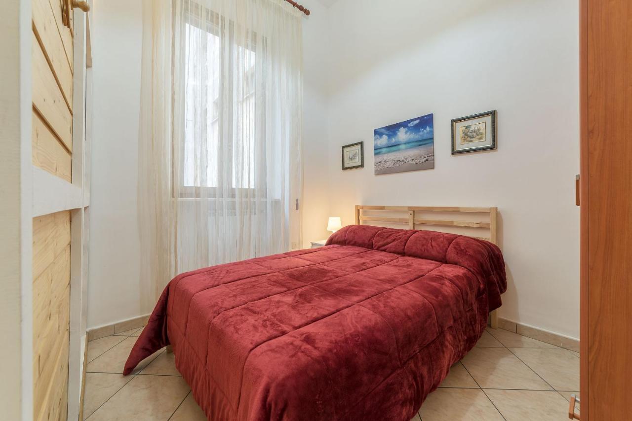 Apartamento Vittorio Emmanuele & Colosseo Roma